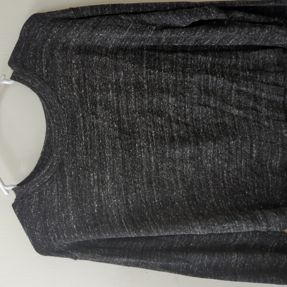 Black/Grey long sleeve crop top (Medium)